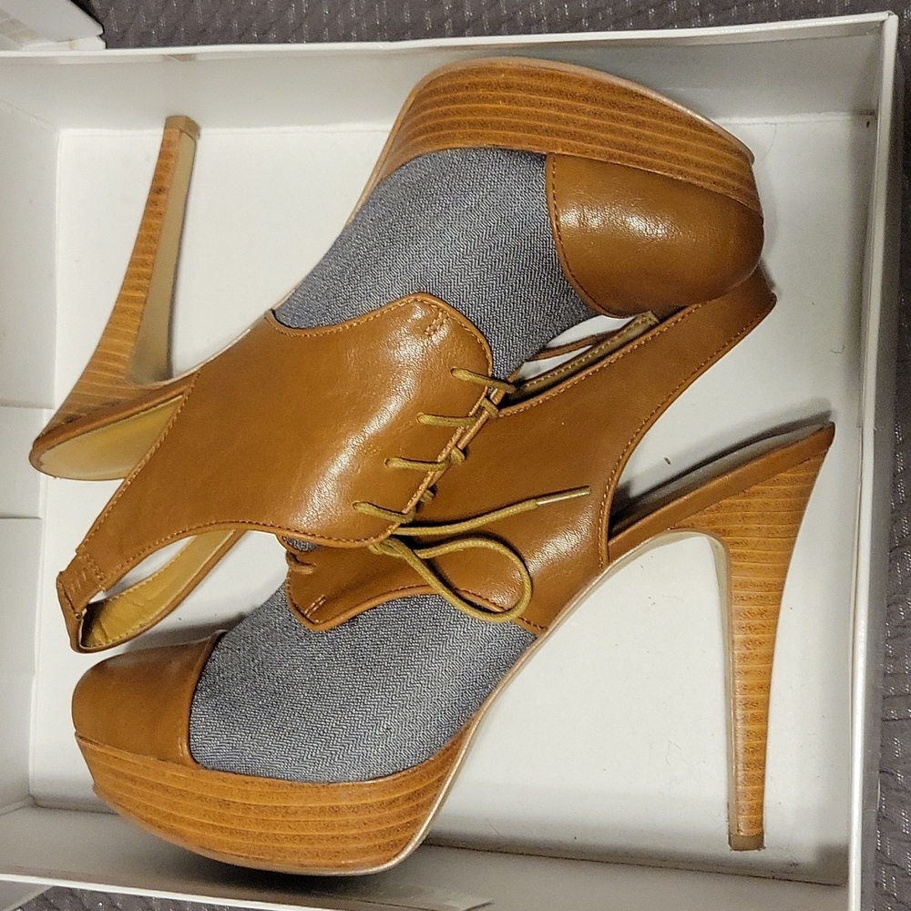 Nine West Slingback Heel